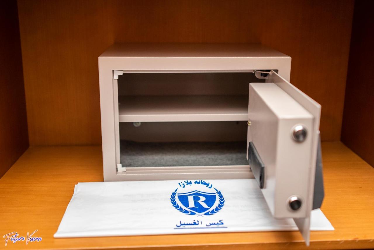 קהיר Rehana Plaza Hotel מראה חיצוני תמונה A safe