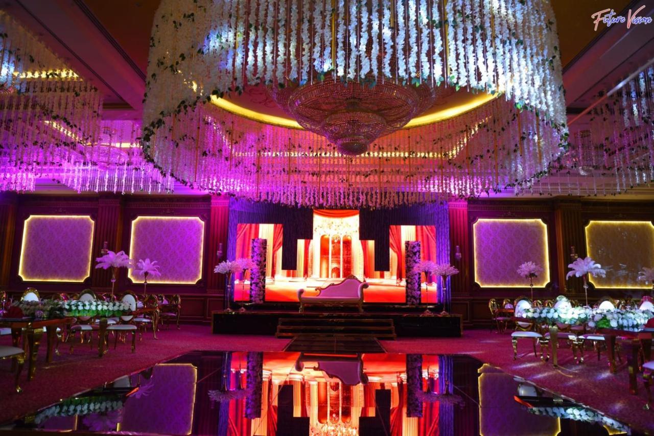 קהיר Rehana Plaza Hotel מראה חיצוני תמונה The ballroom of the hotel