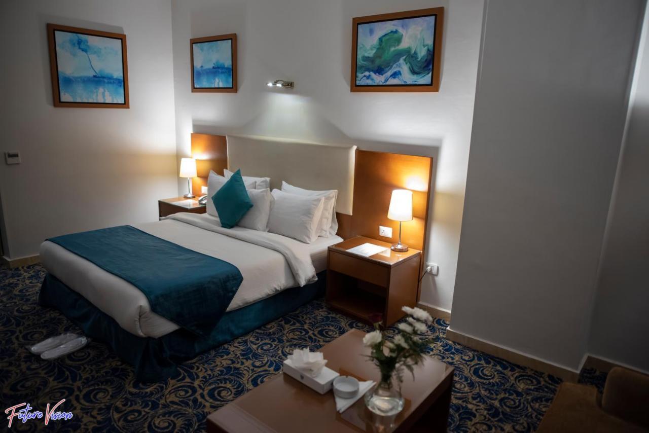 קהיר Rehana Plaza Hotel מראה חיצוני תמונה A room at the hotel